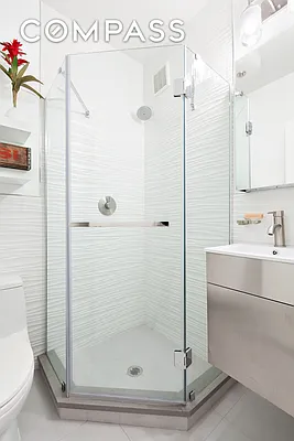 Sold by Compass | media 6