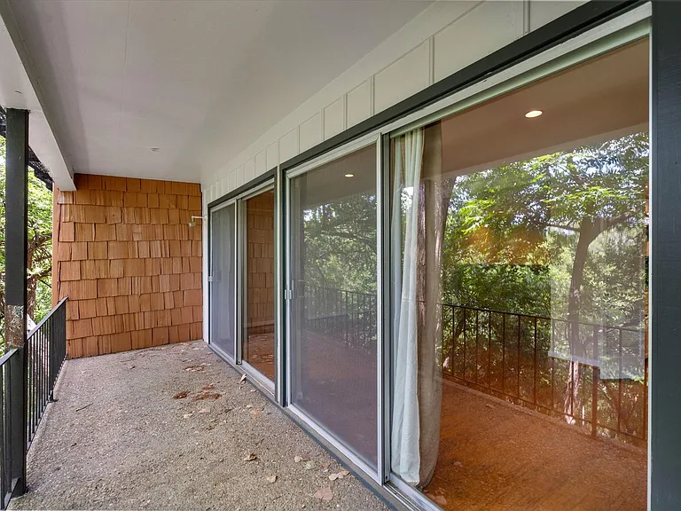 2704 San Pedro St #A-10 — Photo 16