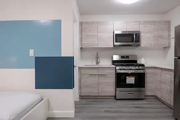 2331 Portland Street — Photo 15