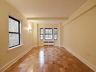 Rented by Cooper & Cooper Real Estate