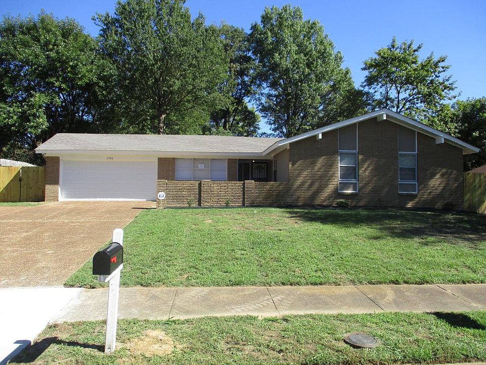 1st image of 2736 Chiswood St