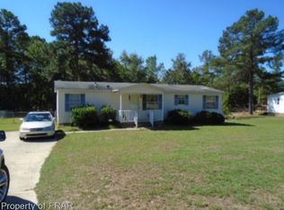 132 Travis Dr, Cameron, NC 28326