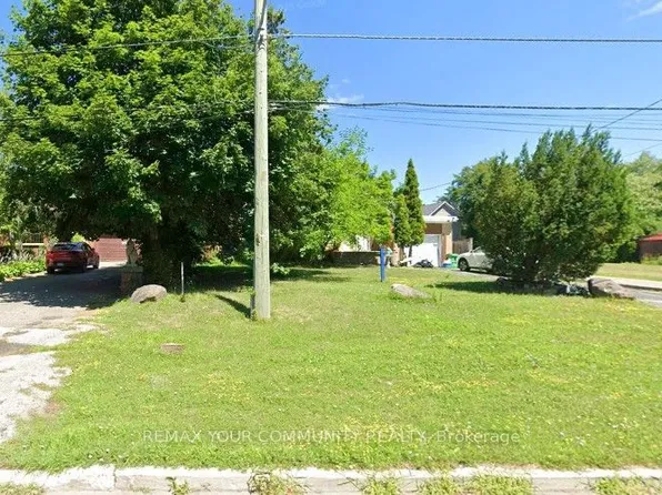 (undisclosed Address), Richmond Hill, ON L4C 8S9