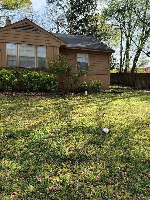 Tutwiler Ave, Memphis — Photo 1