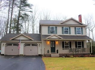 2 Woodsville Ln, Belfast, ME 04915