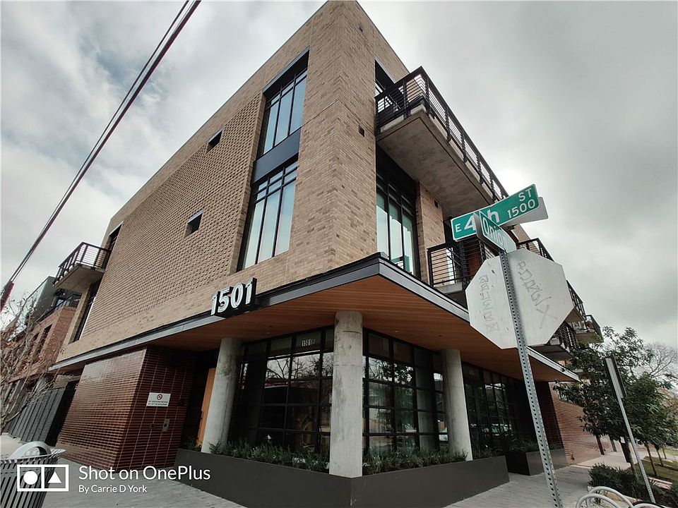 1st image of 1501 E 4th St Ste 306
