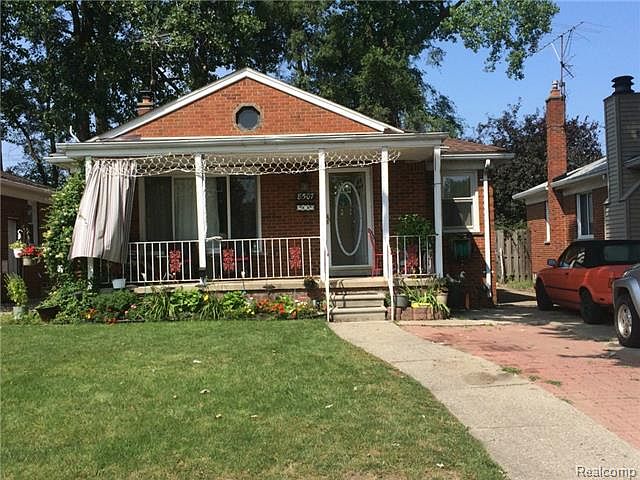 1st image of 8507 Riverview St