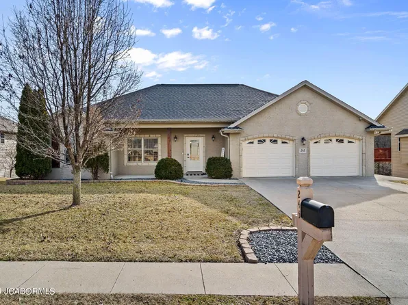 245 Ellsworth Dr, Holts Summit, MO 65043