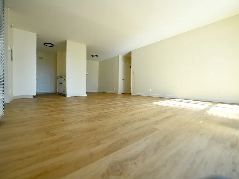 2418 Dwight Way — Photo 4