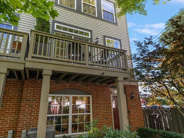 469 W Hancock St, Detroit, MI 48201