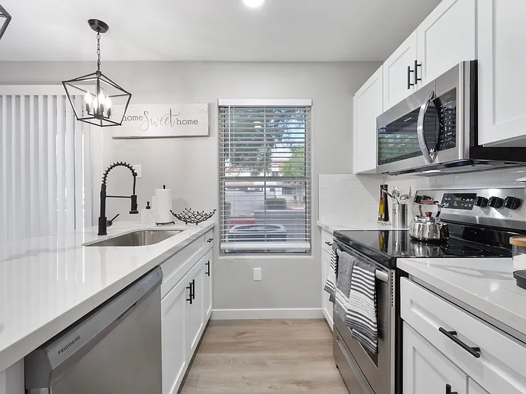 Ironwood Townhomes — Photo 4