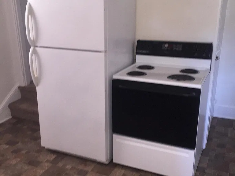 425 Virginia Ave — Photo 4