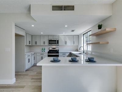 1498 Sunburst Dr, Las Vegas, NV, 89110