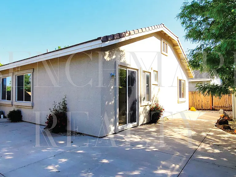2210 Evergreen Park Dr — Photo 10