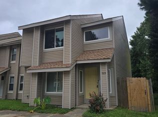 5525 Campus Dr, Virginia Beach, VA 23462