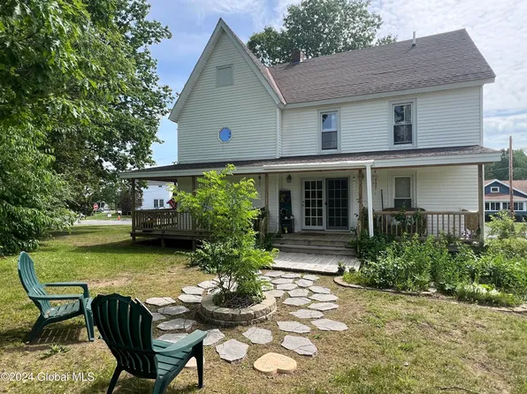 127 S Kingsboro Avenue, Gloversville, NY 12078