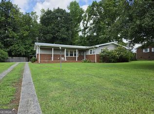 534 Maple Dr, Summerville, GA 30747