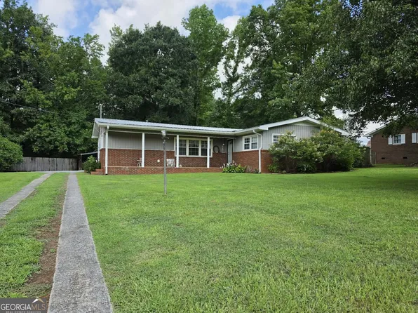 534 Maple Dr, Summerville, GA 30747