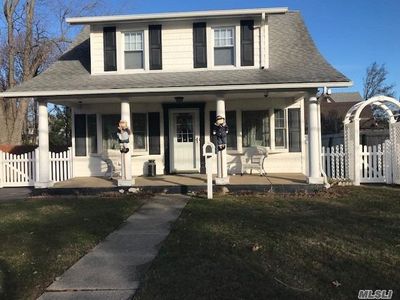 2731 Park Ave, Baldwin, NY, 11510