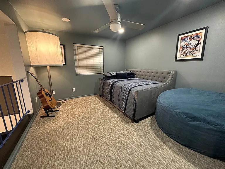 219 N Ashbury Ln — Photo 7