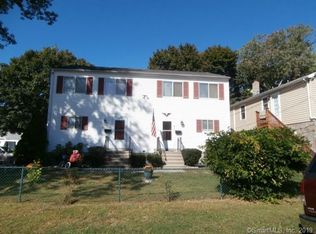 11 Mohegan Ave, Stamford, CT 06902