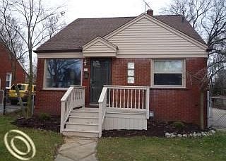 1st image of 274 Gladwin Ave