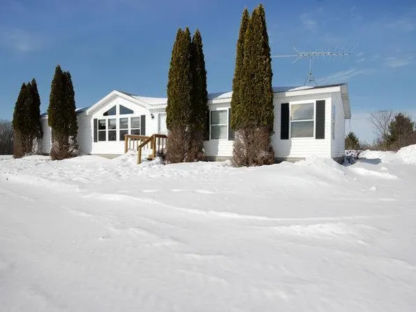 80 7th Ave, Clayton, WI 54004
