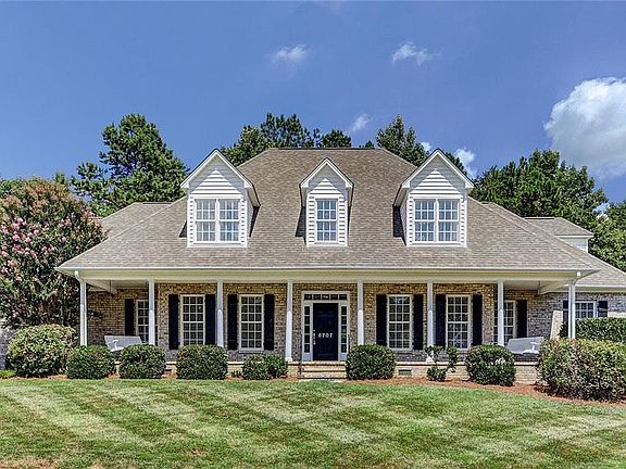2nd image of 6707 Breeze Point Dr