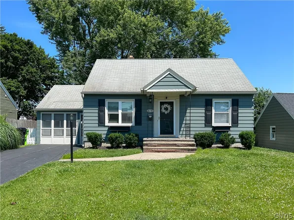 627 Delmar Pl, Syracuse, NY 13208