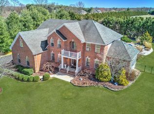 1 Jonathan Dr, Robbinsville, NJ 08691