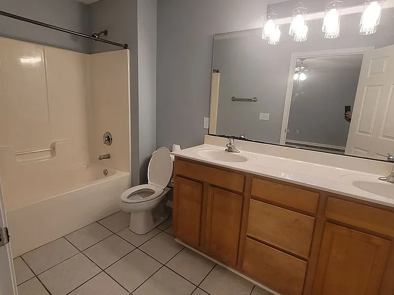 5132 Greenville Loop Rd #B — Photo 12