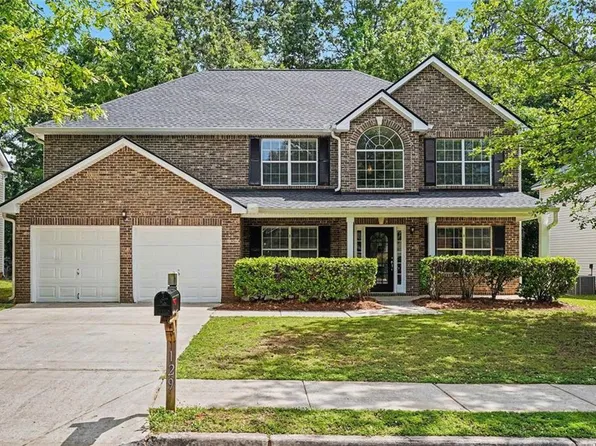 129 Kentwood Springs Dr, Hampton, GA 30228