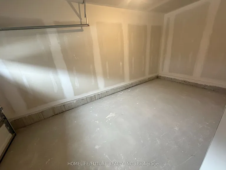 1230 Elizabeth Mackenzie Dr — Photo 11