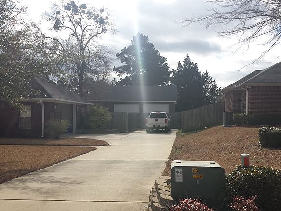 2nd image of 158 Stonebridge Ct