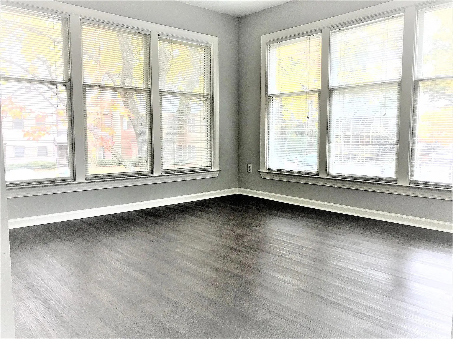 2 bed, 1200 sqft, $1,600 — Photo 4