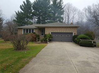 2497 Haines Rd, Madison, OH 44057