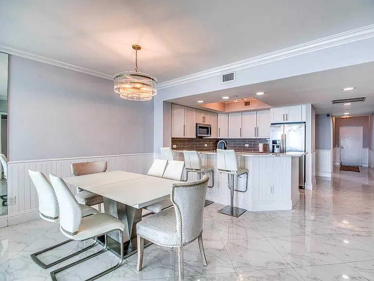 2650 Lake Shore Dr #2303 — Photo 17