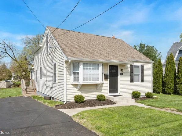 566 Bellevue Ave, Penndel, PA 19047