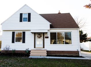 1742 Ridgeview Dr, Wickliffe, OH 44092