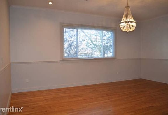 01717_2tyyAXVHoyg_600x450