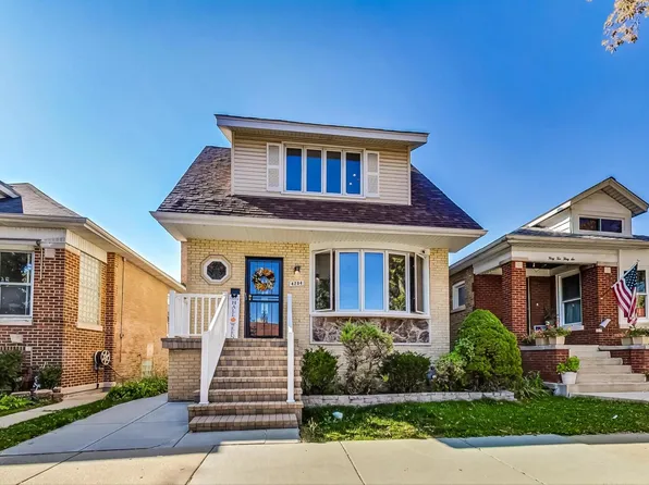 4234 N McVicker Ave #2, Chicago, IL 60634