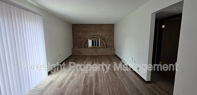 53 Carriage Dr — Photo 13