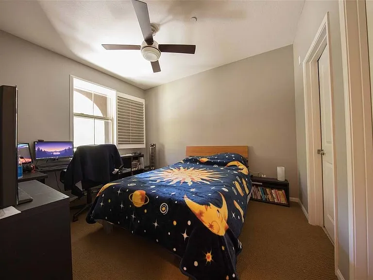 1862 Hazel Ct #8 — Photo 12