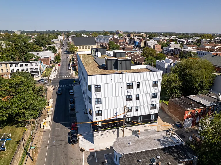 Powelton West — Photo 41