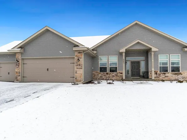 5651 Karakul Ter, Roscoe, IL 61073