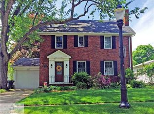 517 Collingwood Dr, East Lansing, MI 48823