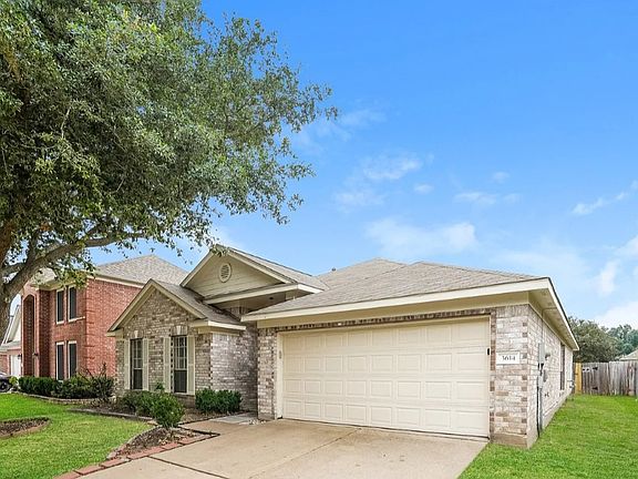 2nd image of 3614 Winstrome Ct