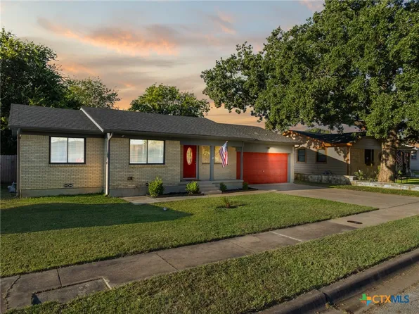 2806 Live Oak Dr, Copperas Cove, TX 76522