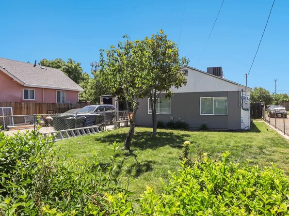 4220 Sweetwater Ave, Sacramento, CA 95820