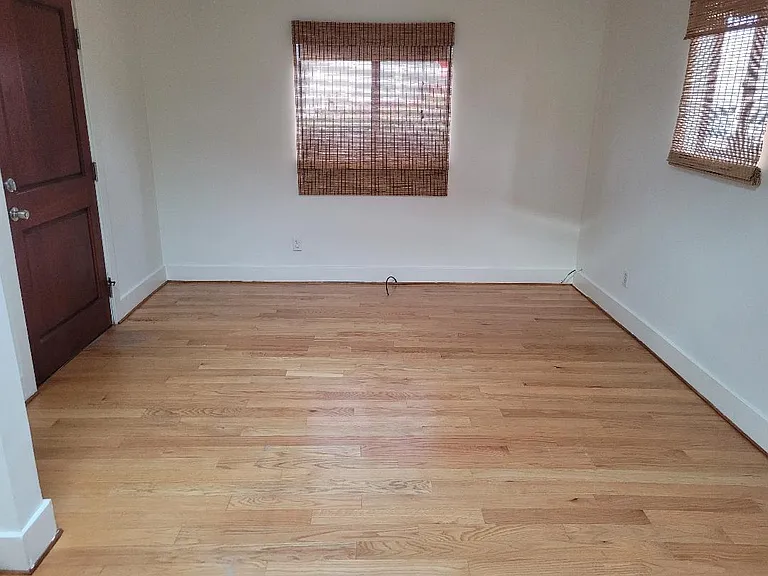1004 Electric Ave #1004 — Photo 2